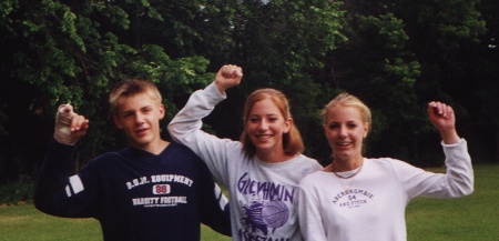 brady, tonya, and holly- the arm thing